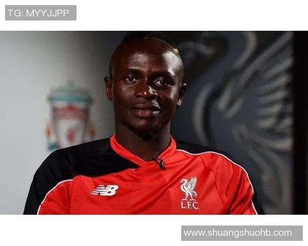 踢足球的黑人球星有哪些他们在赛场上的精彩表现与成就 踢足球的黑人球星有哪些他们在赛场上的精彩表现与成就